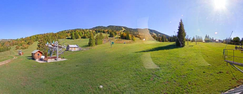 https://www.skaping.com/lans-en-vercors/front-de-neige